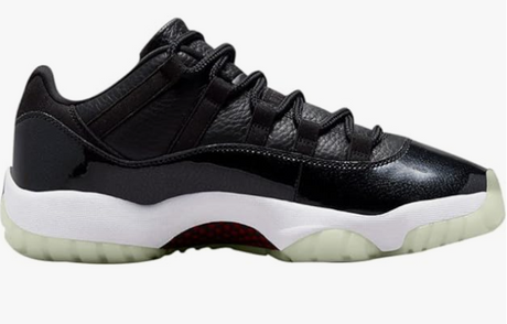 Nike- Jordan 11 - Low Top- Black / White